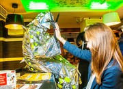B942_carousel