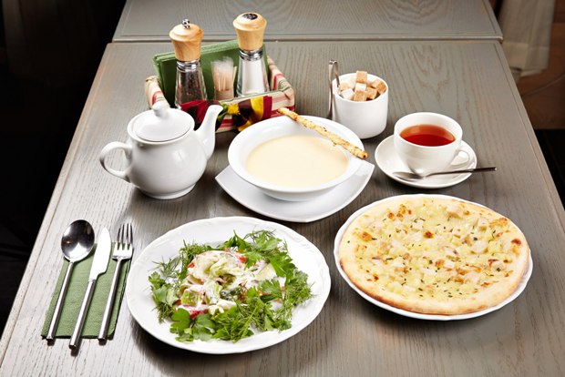 Полноценный обед в Berlusconi Caffe. Рестораны Тюмени